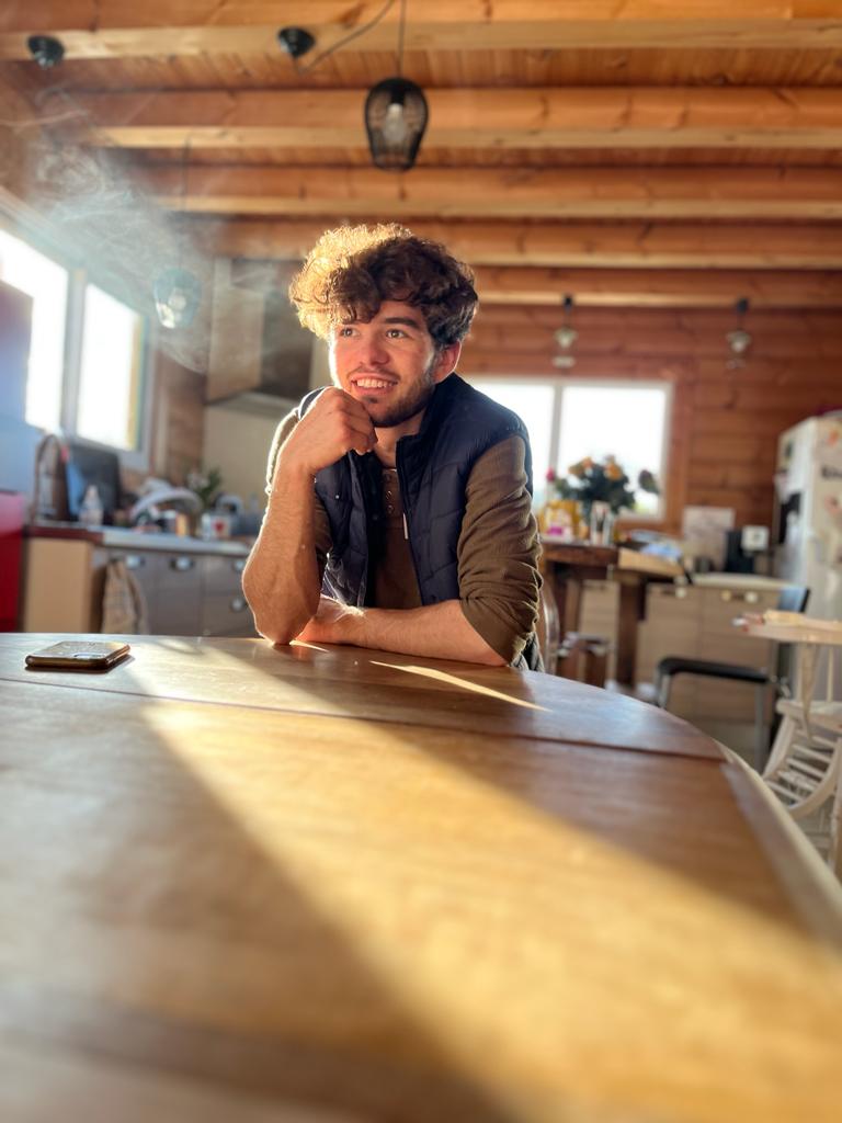 Perfil de Karl-emmanuel