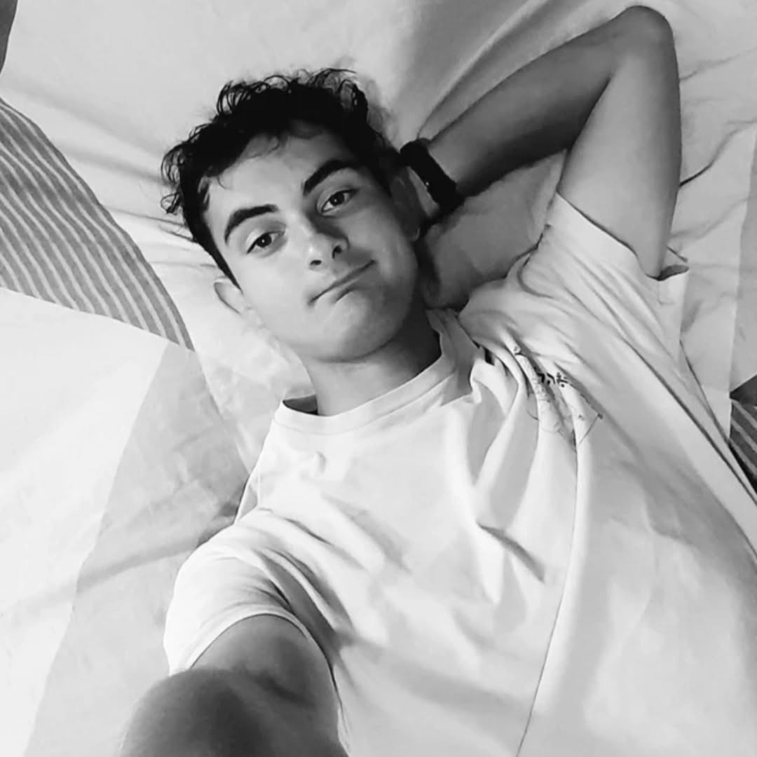 Perfil de Yves-laurent